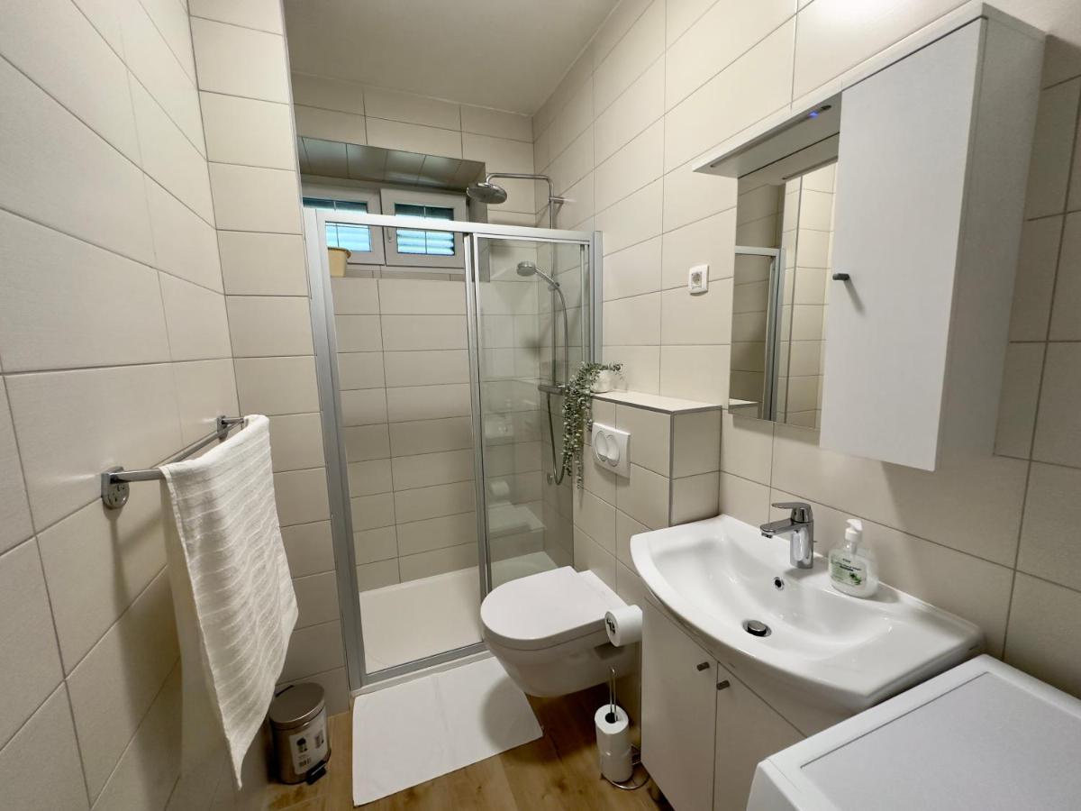 Matek Family & Studio Apartment רובנסקה מראה חיצוני תמונה