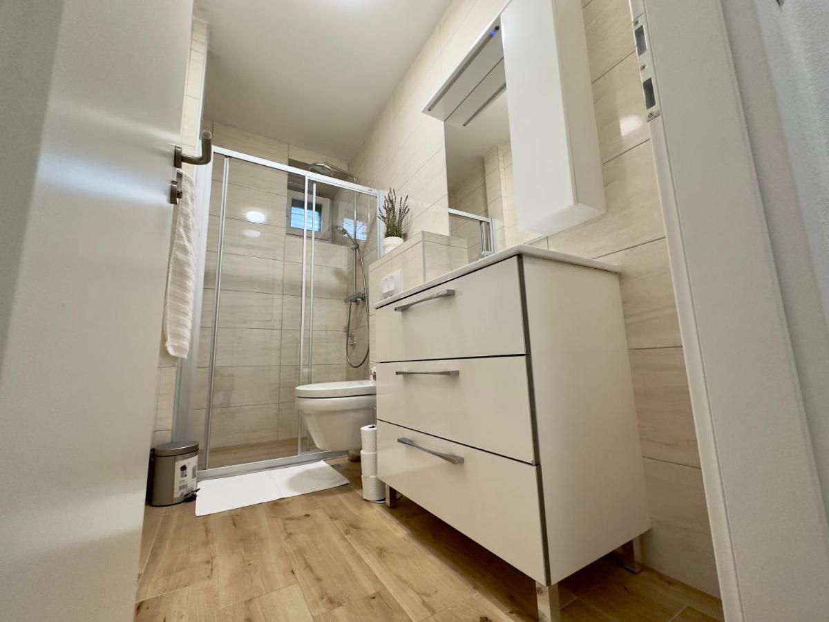 Matek Family & Studio Apartment רובנסקה מראה חיצוני תמונה
